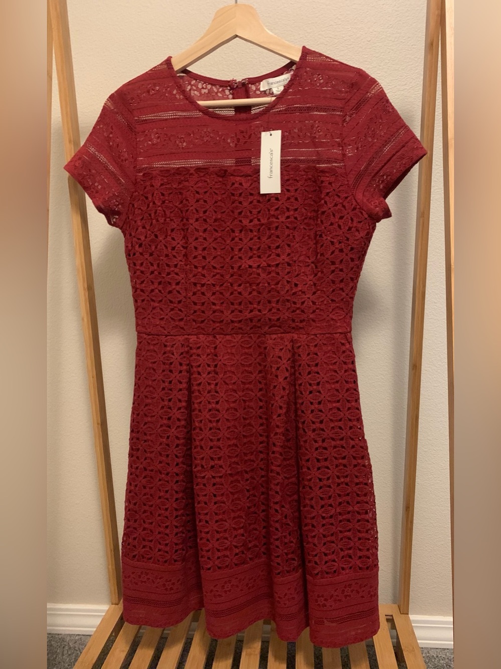 Francesca’s Beautiful Red Lace Detailed Fit & Flare Cocktail Formal Dress NWT S